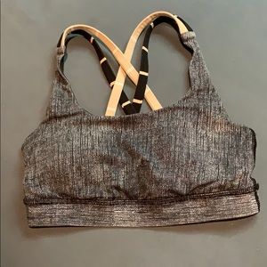 Lululemon sports bra